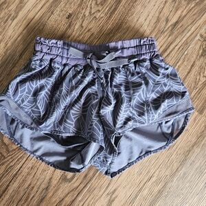 Lululemon Hotty Hot Palm Athletic Shirts EUC Size 2 Women's